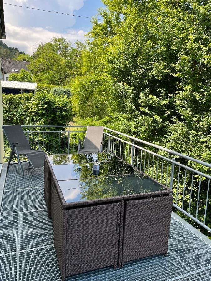Ferienwohnung "Moseltraum" Ensch Esterno foto